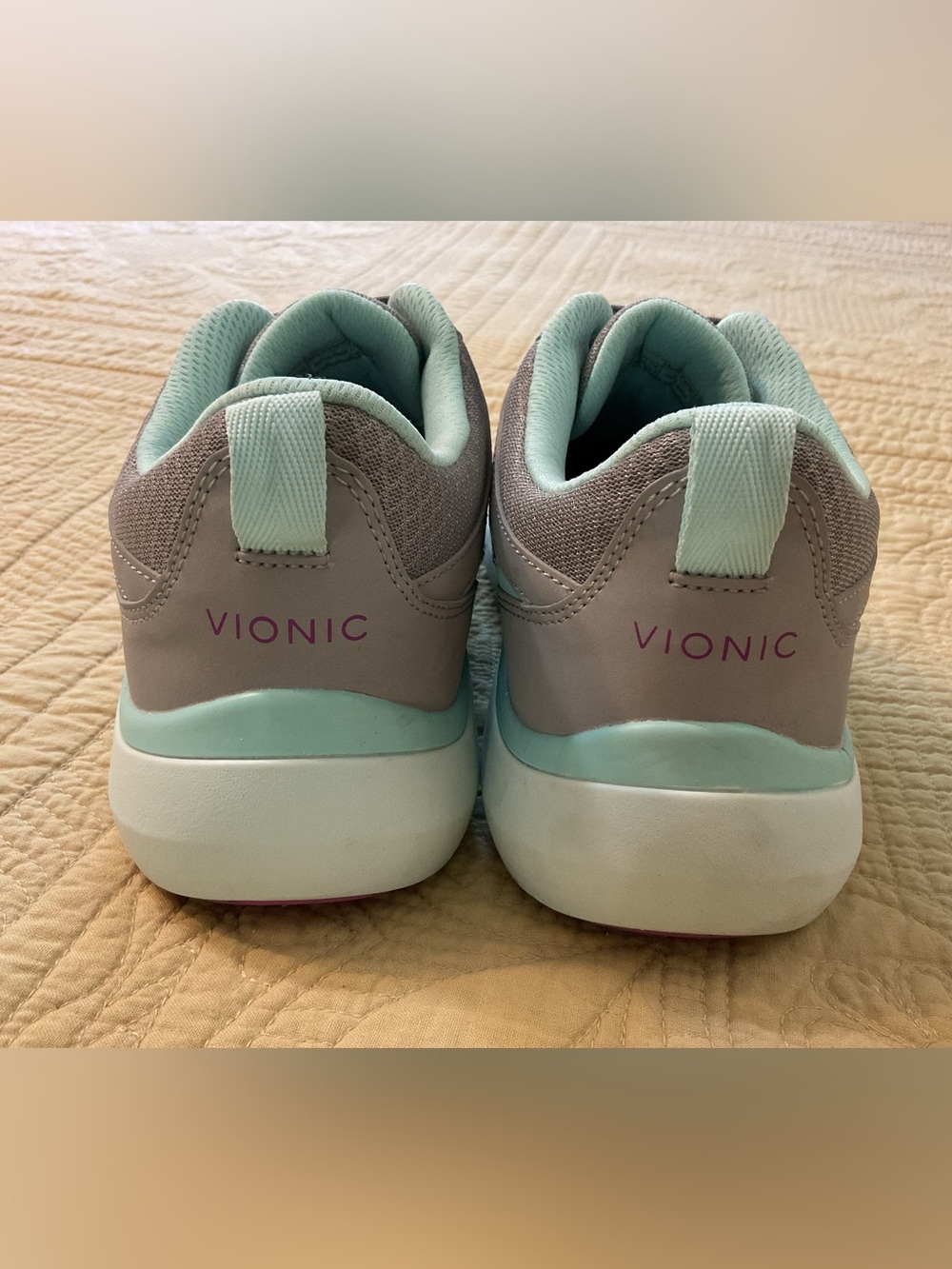 VIONIC KRISHA WALKING SNEAKERS SIZE 7.5 GRAY MESH W/TEAL GOOD PREOWNED - Picture 9 of 16